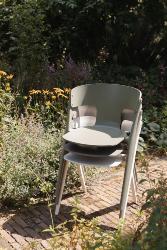 Chaise HORIZON Beige 58x53xH75 cm. Hauteur du siège : 45,50 cm. Polypropylène