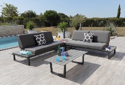 Salon d'angle  STATEN châssis alu epoxy noir et imitation bois , coussins polyester NOIR PROLOISIRS