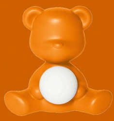 Lampe TEDDY GIRL en polyethylène coloris orange L35XP21XH32cm design Stefano Giovanni