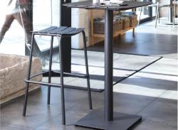 Tabouret PERFECT, chassis aluminium epoxy BLEU, assises a lattes, empilable. Proloisirs