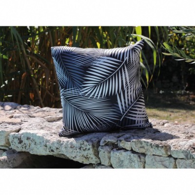 Coussin DECOR  MOTIF PALMIER NOIR 45X45, toile polyester 280 gr traité déperlant. 