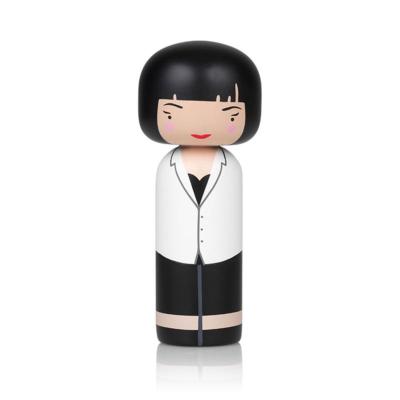 Poupéé Kokeshi PULP FICTION, Mia Wallace, H : 14.5cm