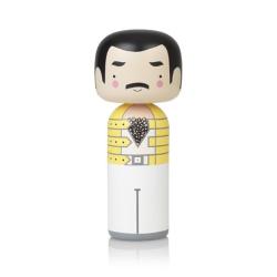 Poupée Kokeshi FREDDIE peinte à la main,en bois de hêtre H 14.5 cm