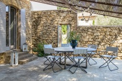 Table repas BASTINGAGE aluminium GRIS, duratek Plateau HPL beton ciré - 12 personnes Les Jardins