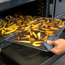 1 KG de frites avec une cuillere d'huile Cookut