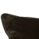 Coussin oreiller en polyester taupe touche velour, tissu exterieur 100% polyester et interieur 