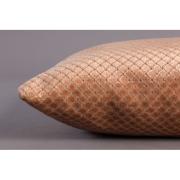 Coussin SPENCER rectangulaire 60x30cm coloris vieu rose tissu en 39 % Viscose, 31 % coton, 30 % acry